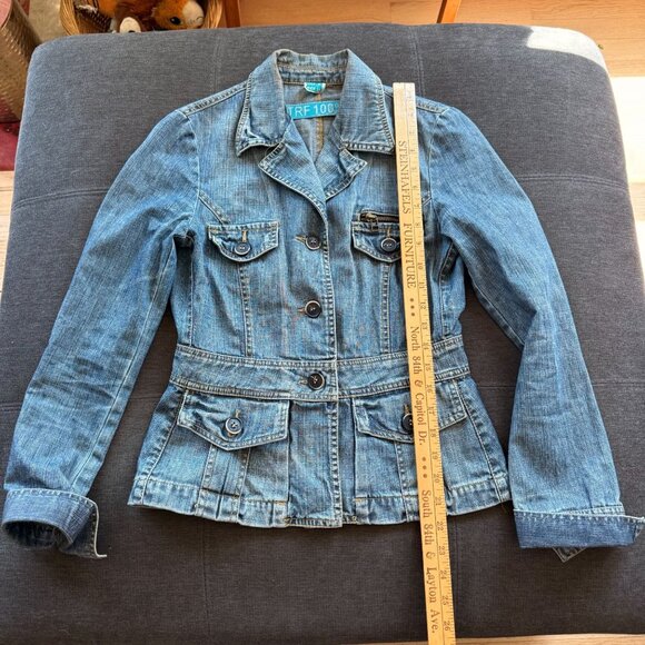 TRF 100% Denim Button Front Jean Utility Jacket Womens Medium StreetStyle Blue - Picture 4 of 8